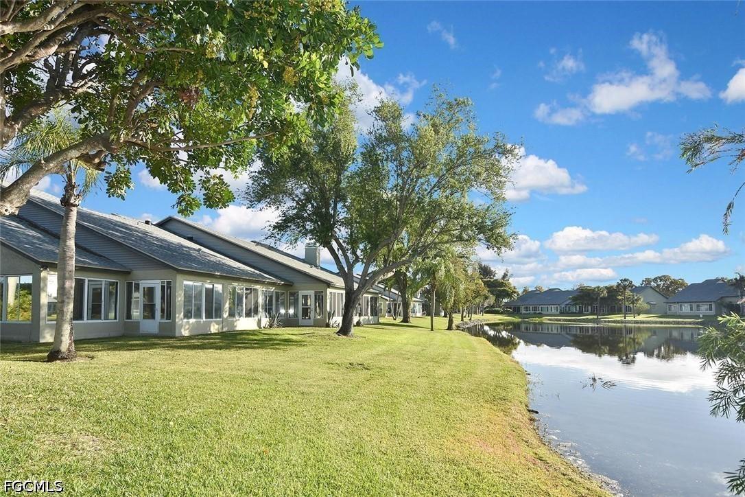 201 Mcgregor Park Cir., Fort Myers, FL 33908