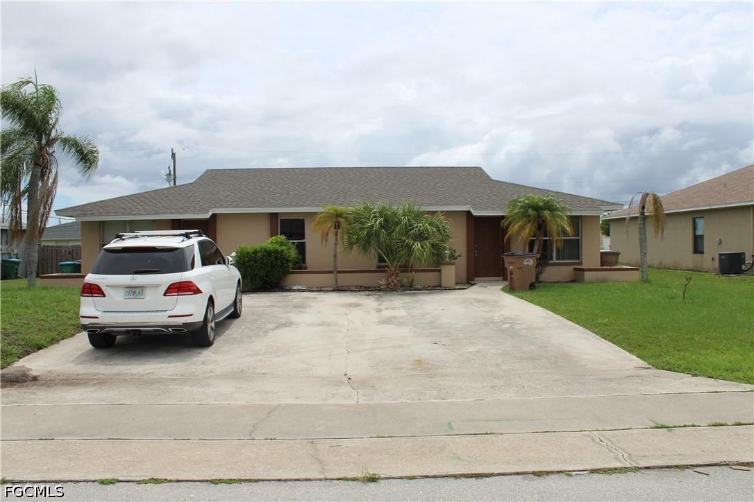 511 SE 5th Pl. #A - B, Cape Coral, FL 33990