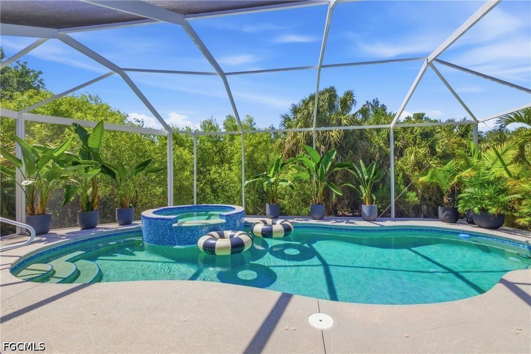 9341 Pittsburgh Blvd., Fort Myers, FL 33967