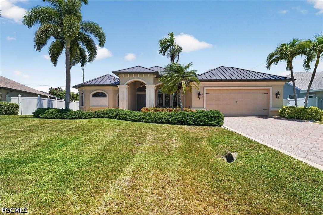1911 SE 20th St., Cape Coral, FL 33990