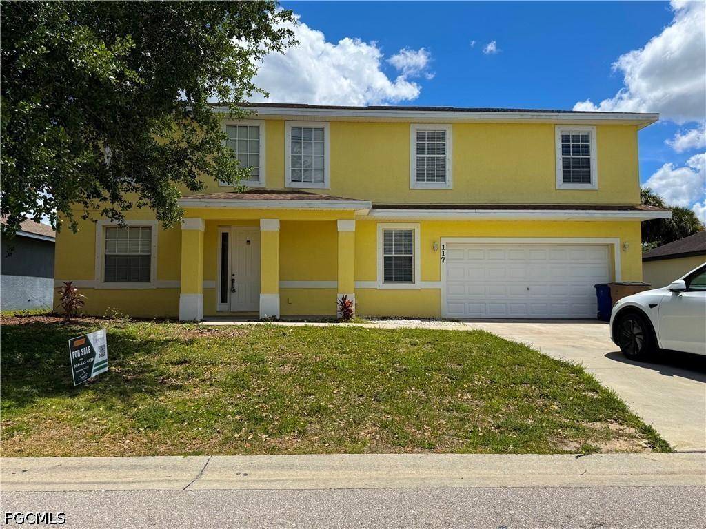 117 Shadow Lakes Dr., Lehigh Acres, FL 33974