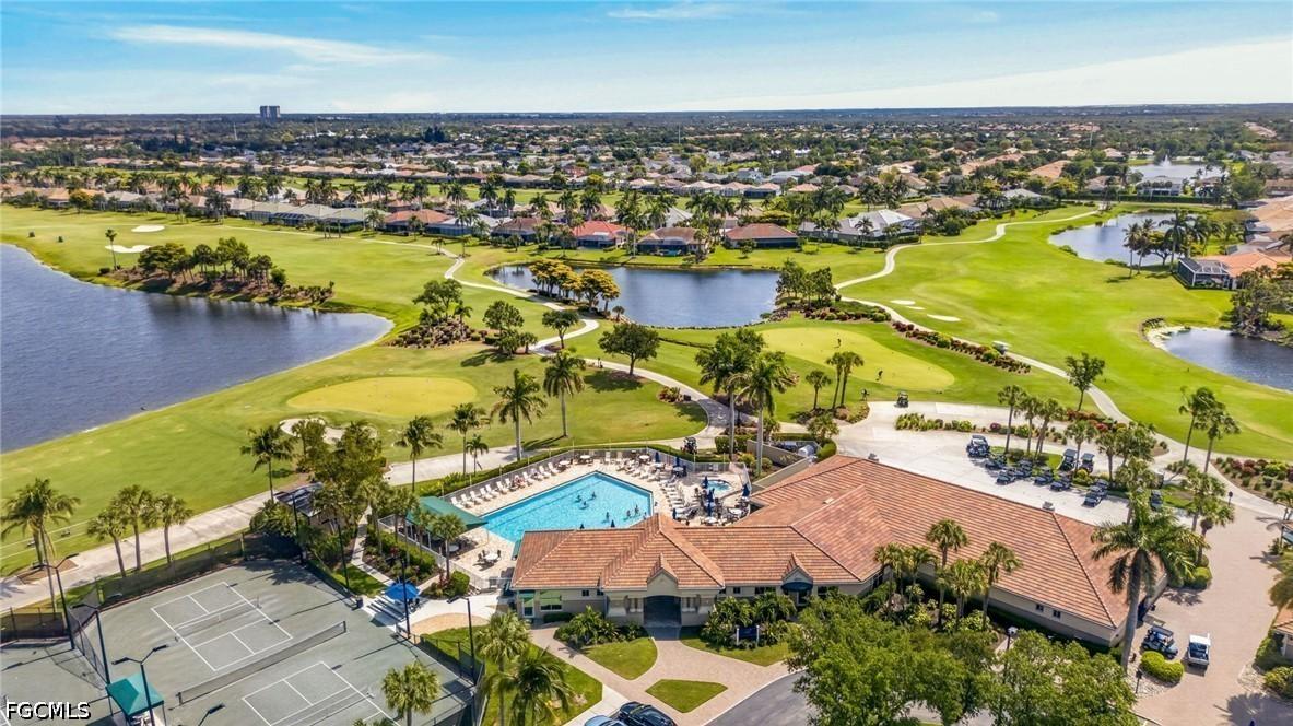 8809 Middlebrook Dr., Fort Myers, FL 33908