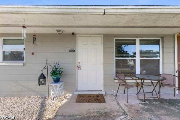 1104 Vineyard St., Lehigh Acres, FL 33936