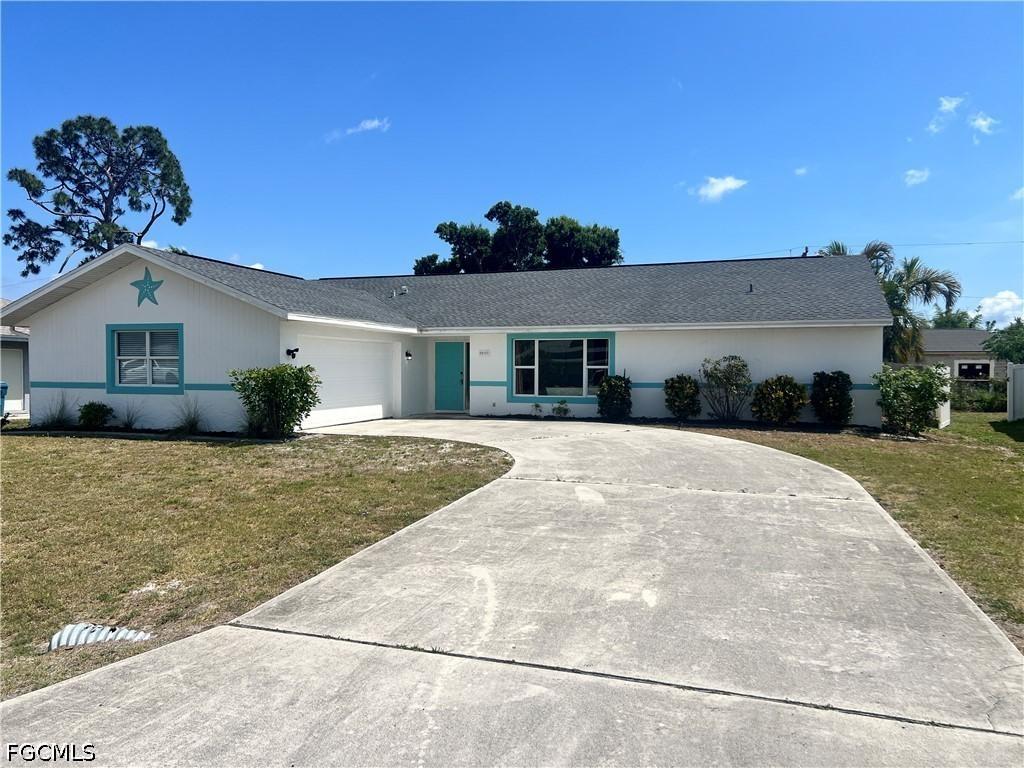 22127 Lancaster Ave., Port Charlotte, FL 33952