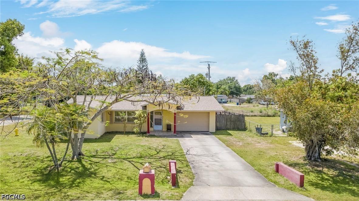 13249 5th St., Fort Myers, FL 33905