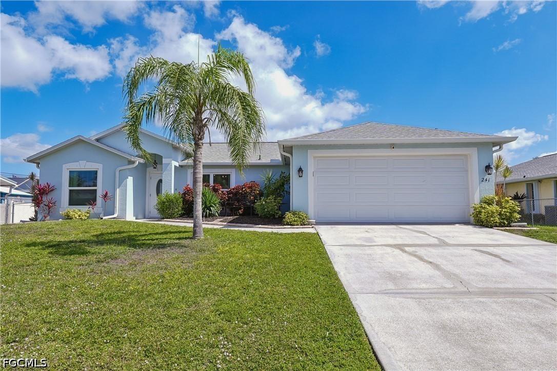 241 SW 34th Ter., Cape Coral, FL 33914