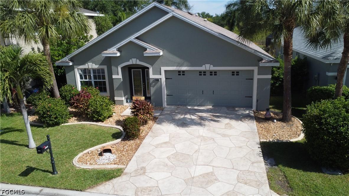 8860 Fawn Ridge Dr., Fort Myers, FL 33912
