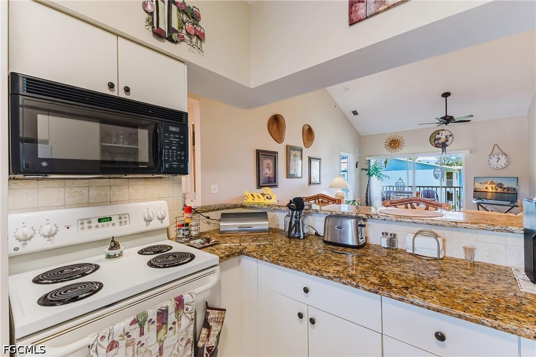 950 Hancock Creek South Blvd. #423, Cape Coral, FL 33909