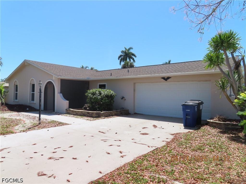 14889 Bonaire Cir., Fort Myers, FL 33908