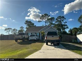 5002 Early Ln., Labelle, FL 33935