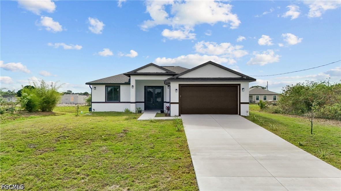 8033 Oakleaf Cir., Labelle, FL 33935