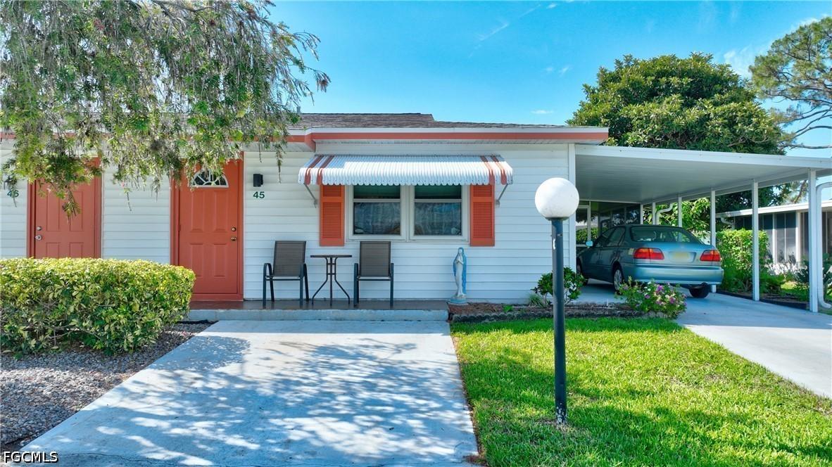 45 Desert Candle Cir., Lehigh Acres, FL 33936