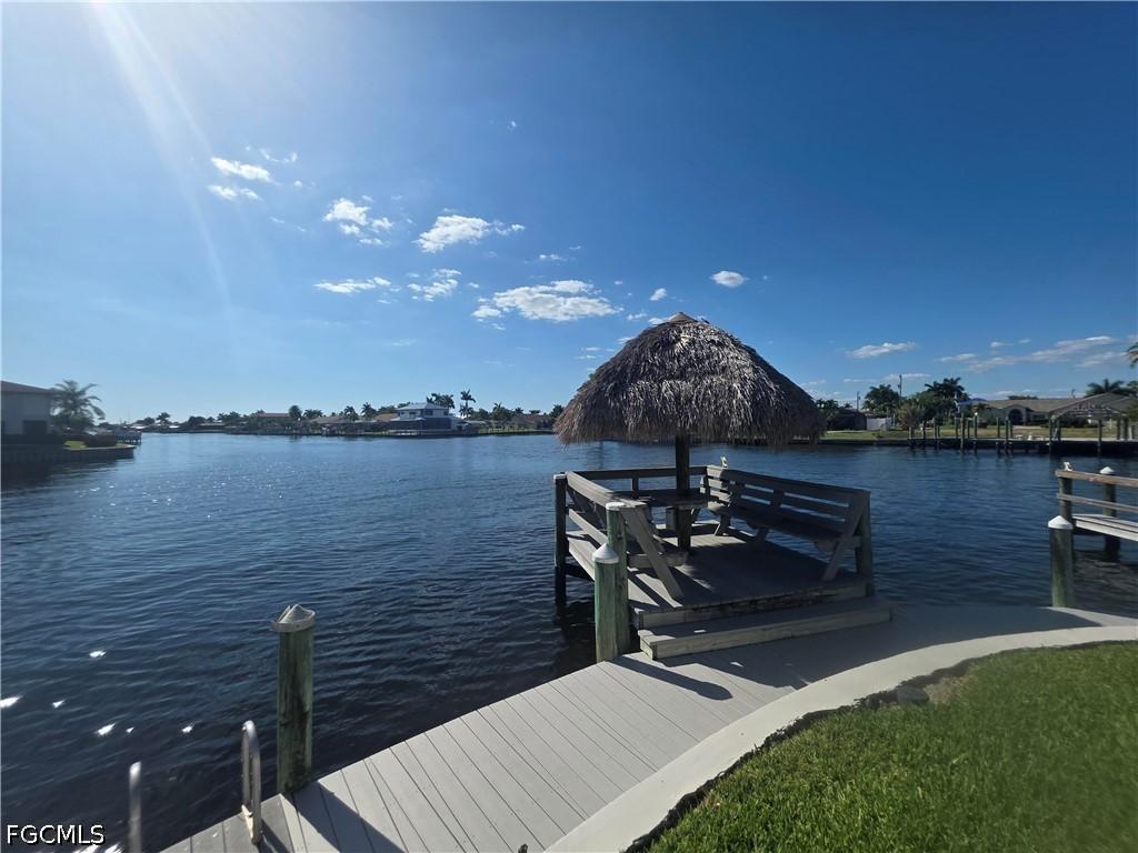 4006 SE 20th Pl. #4, Cape Coral, FL 33904