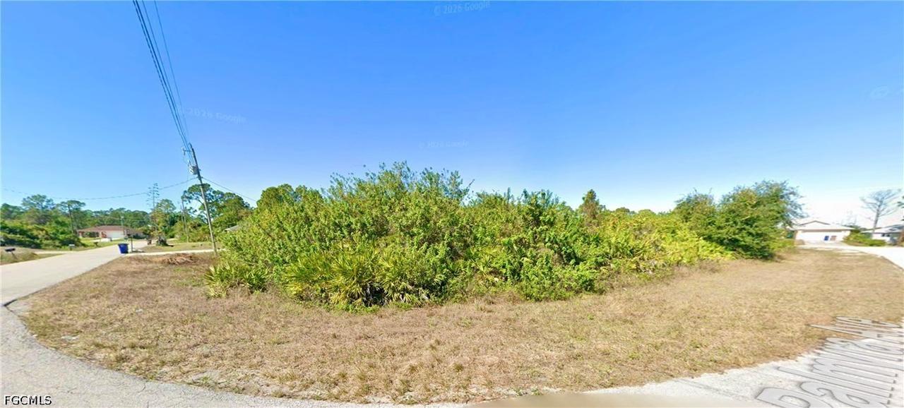 221 Piedmont St., Lehigh Acres, FL 33974