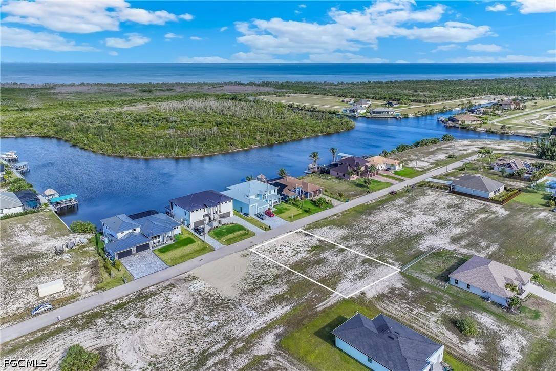 3431 NW 46th Pl., Cape Coral, FL 33993