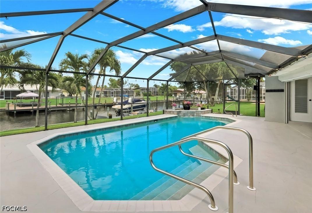 2107 SE 25th Ter., Cape Coral, FL 33904