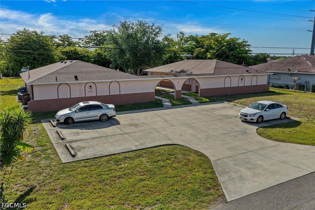 4307 SW Santa Barbara Pl. #1, Cape Coral, FL 33914