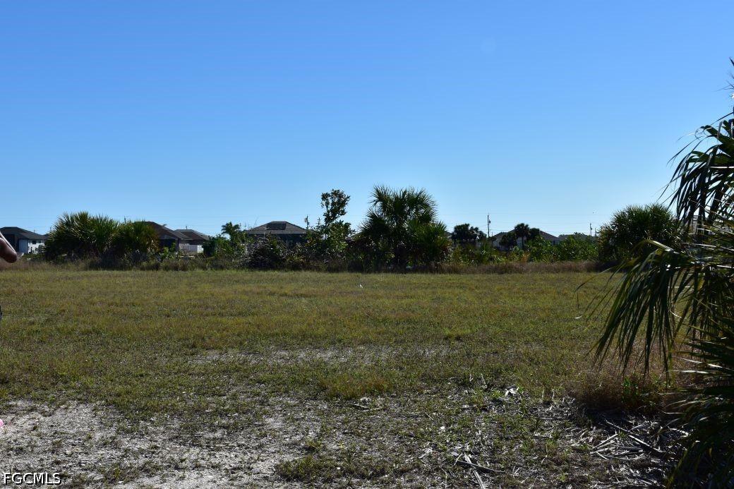 4304 NW 36th St., Cape Coral, FL 33993
