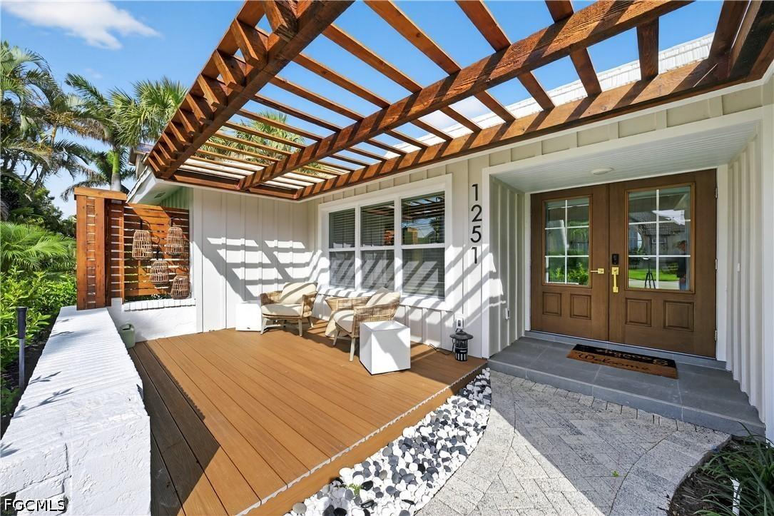 1251 Par View Dr., Sanibel, FL 33957