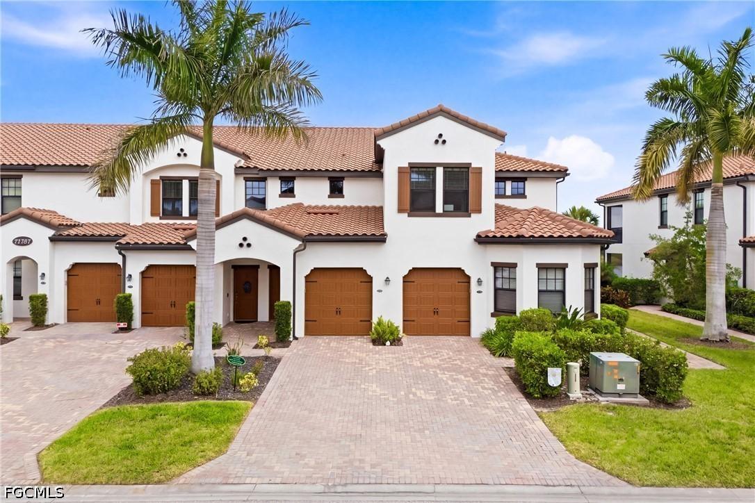 11781 Grand Belvedere Way, Fort Myers, FL 33913