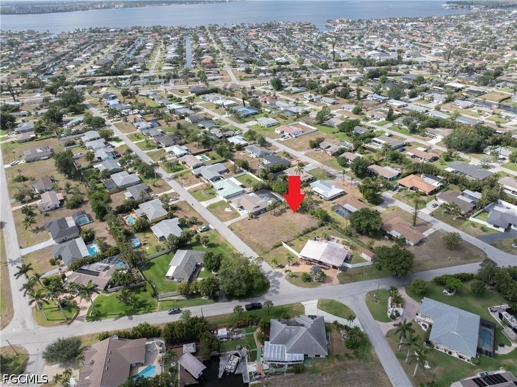 5206 Sunnybrook Ct., Cape Coral, FL 33904