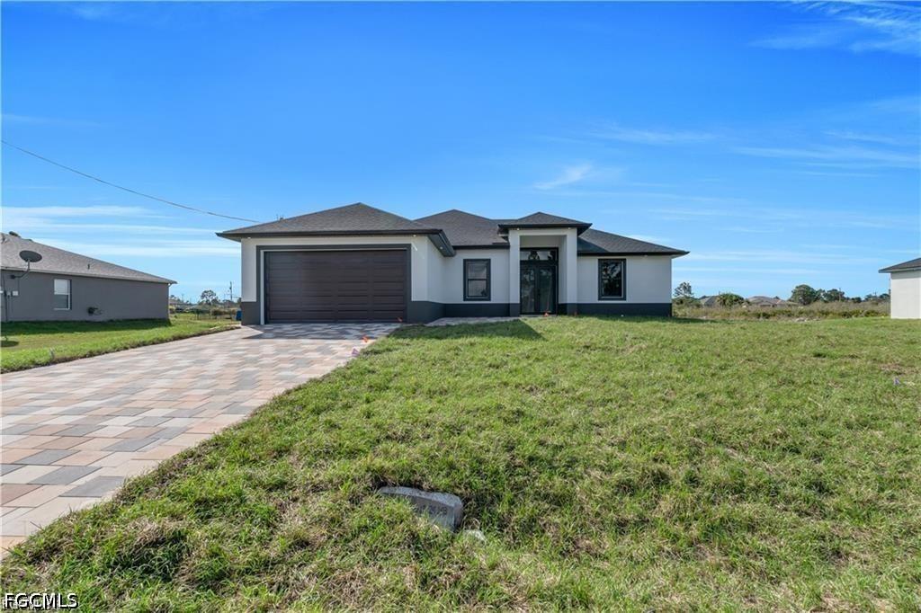 4628 Anita Ave., Lehigh Acres, FL 33971