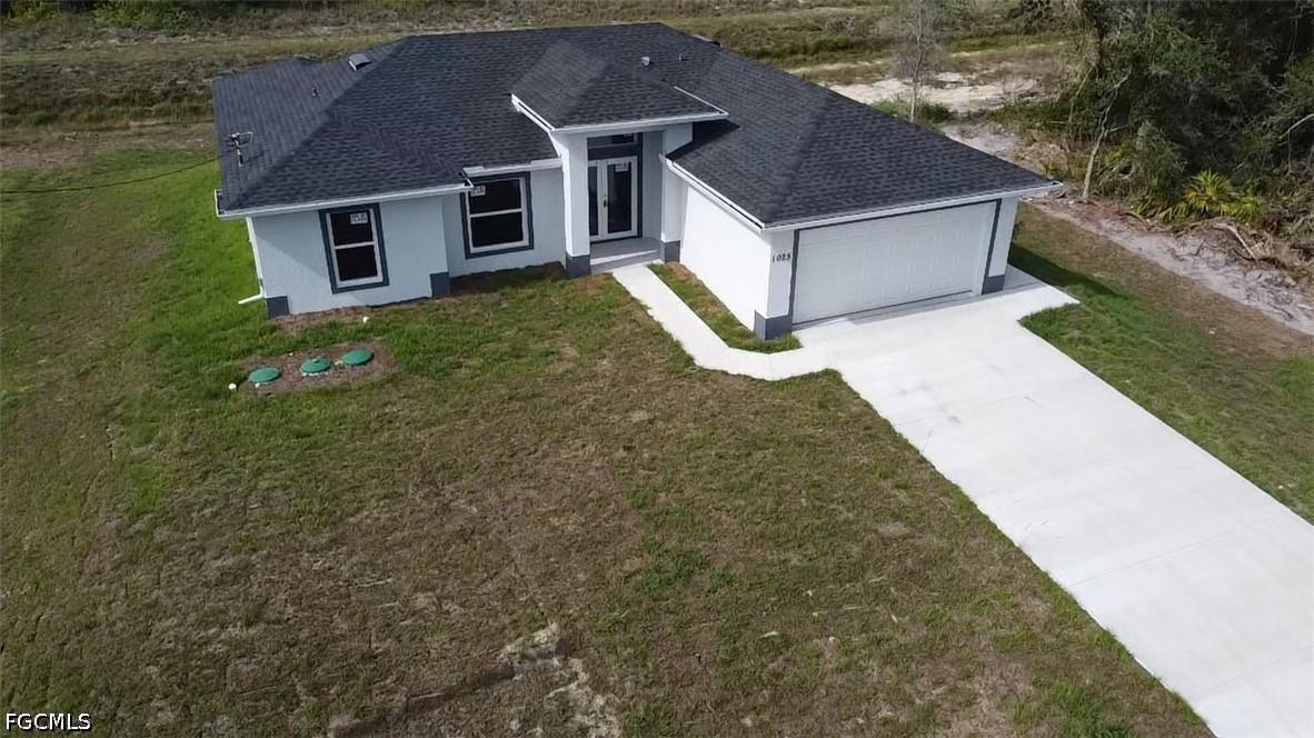 1021 Pilgrim St., Lehigh Acres, FL 33974