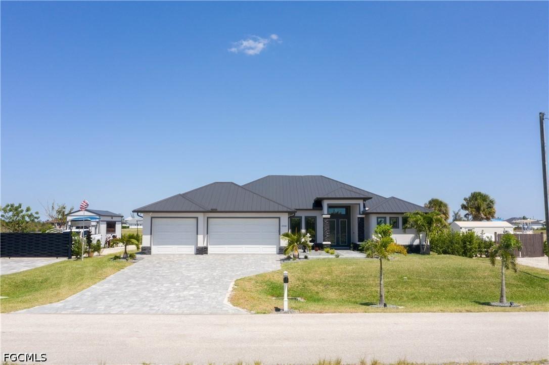 1715 NW 42nd Pl., Cape Coral, FL 33993