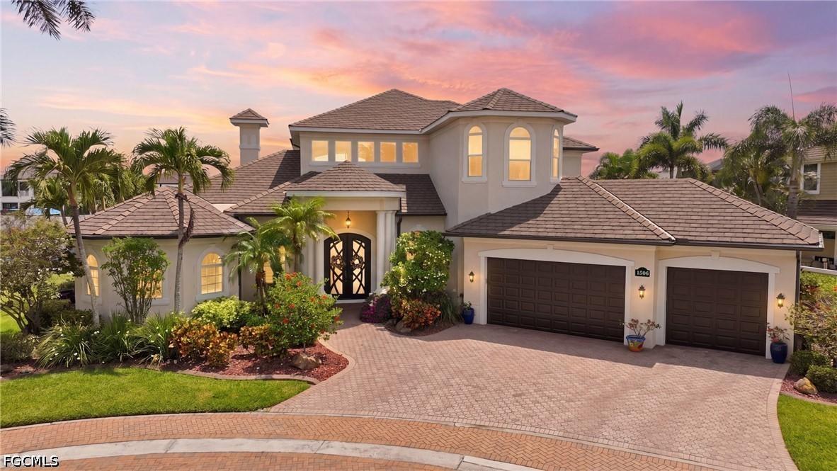 1506 Hermitage Ln., Cape Coral, FL 33914