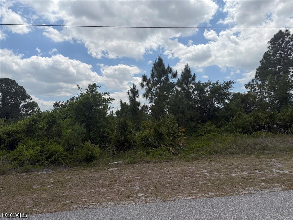 1249 Galileo St., Lehigh Acres, FL 33974