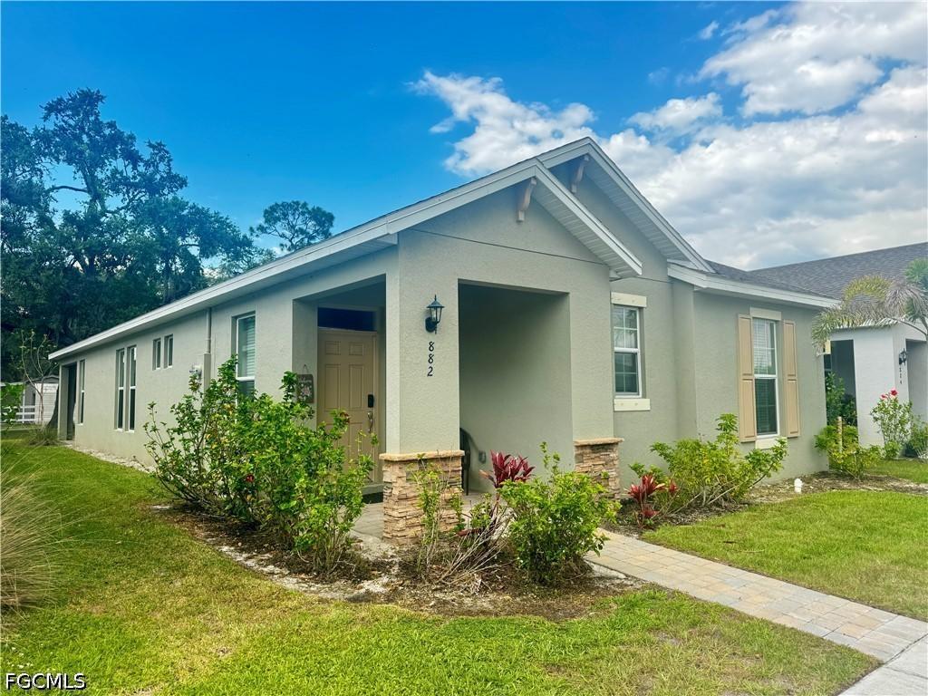 882 Friendship Cir., Labelle, FL 33935