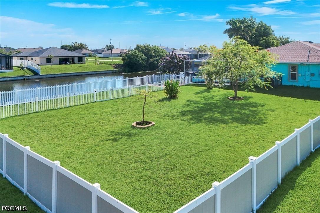 223 NW 5th Ter., Cape Coral, FL 33993
