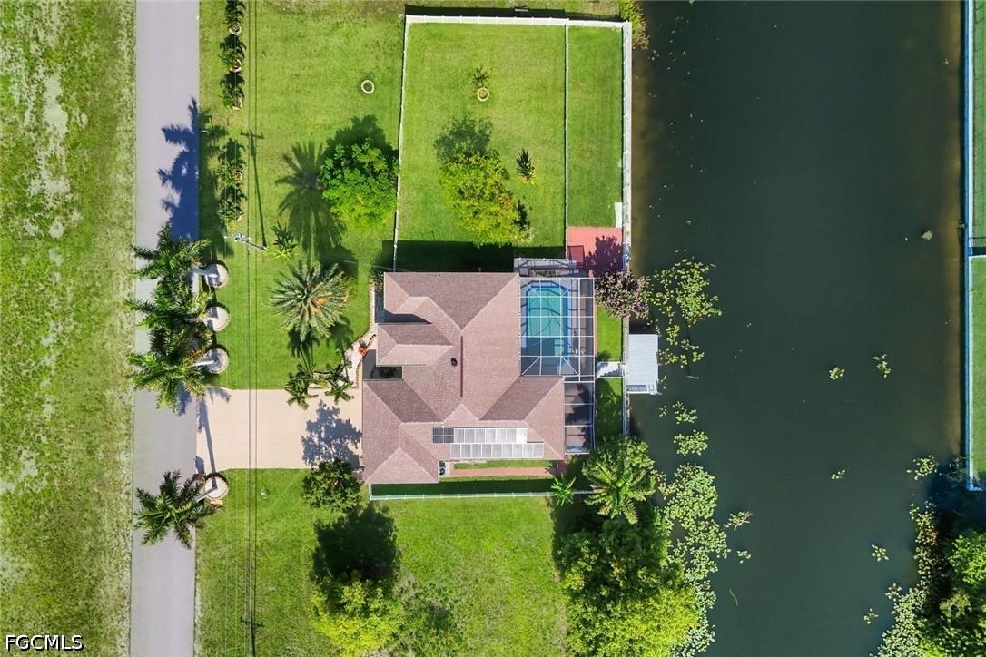 223 NW 5th Ter., Cape Coral, FL 33993