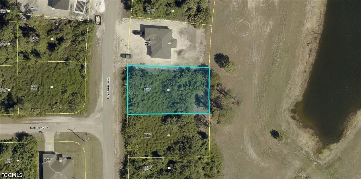 385 Mcarthur Blvd., Lehigh Acres, FL 33974