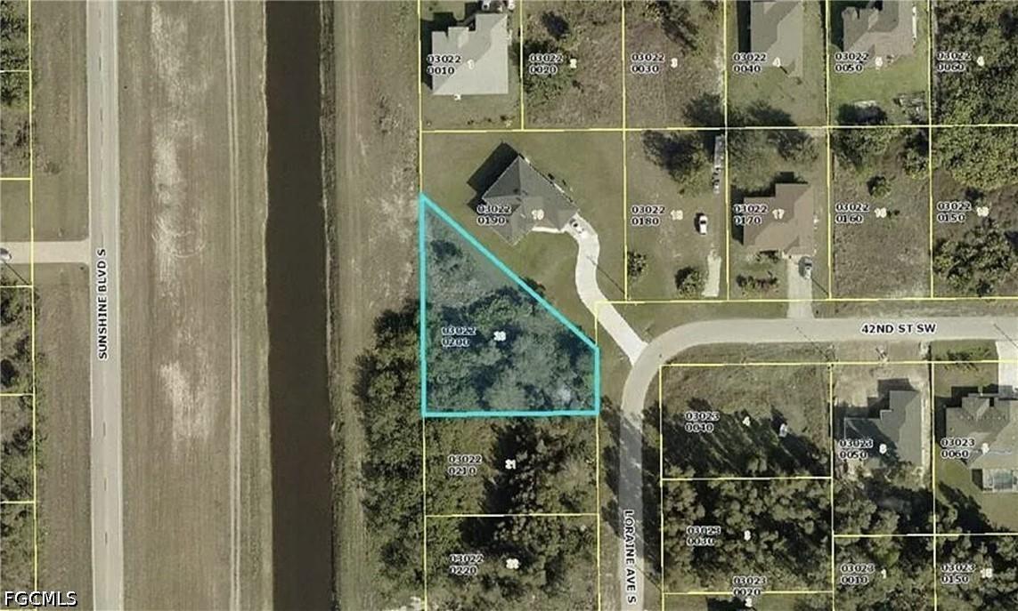 4200 Loraine Ave., Lehigh Acres, FL 33976