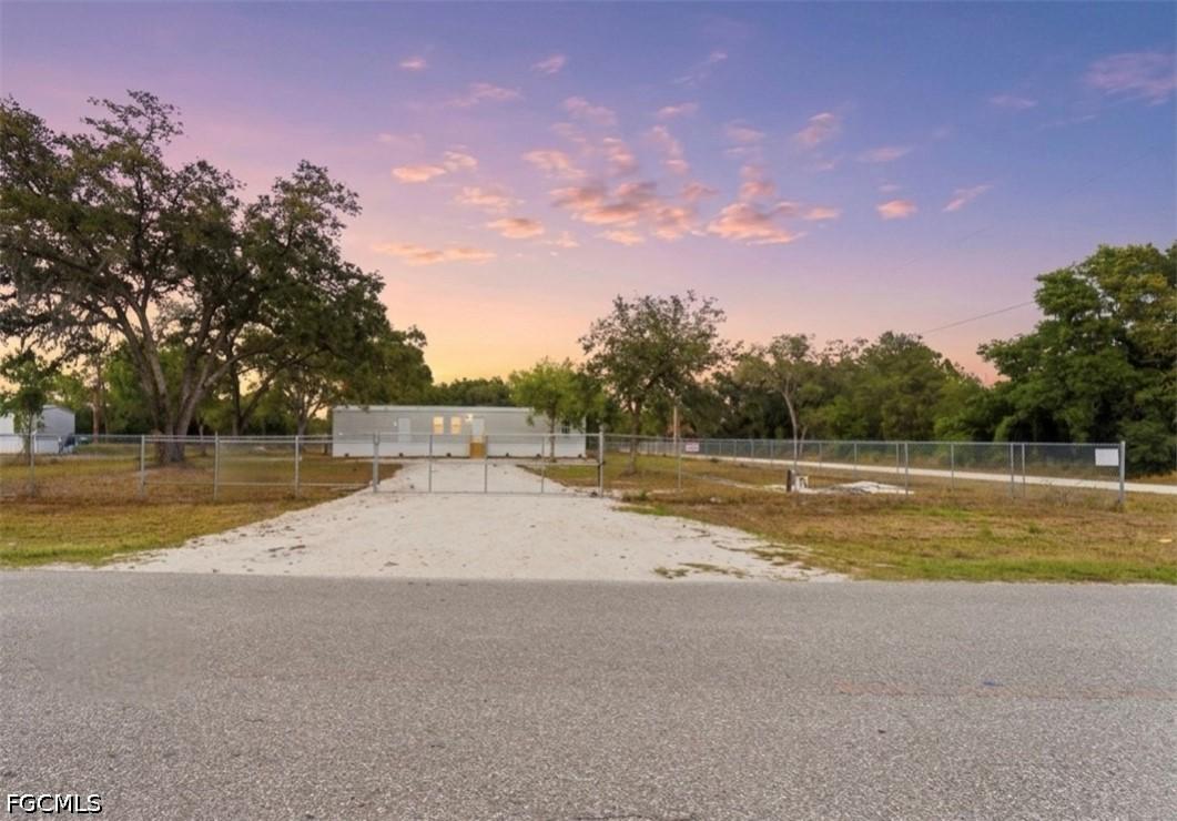 169 Avenida Del Sur, Clewiston, FL 33440