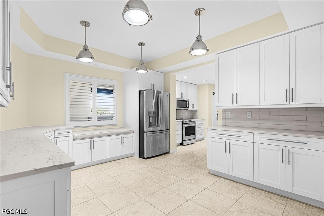 221 9th St. #301, Naples, FL 34102