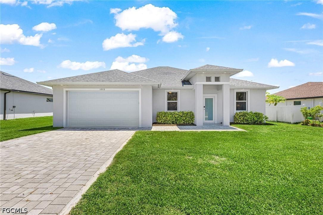 1015 SW 15th Pl., Cape Coral, FL 33991