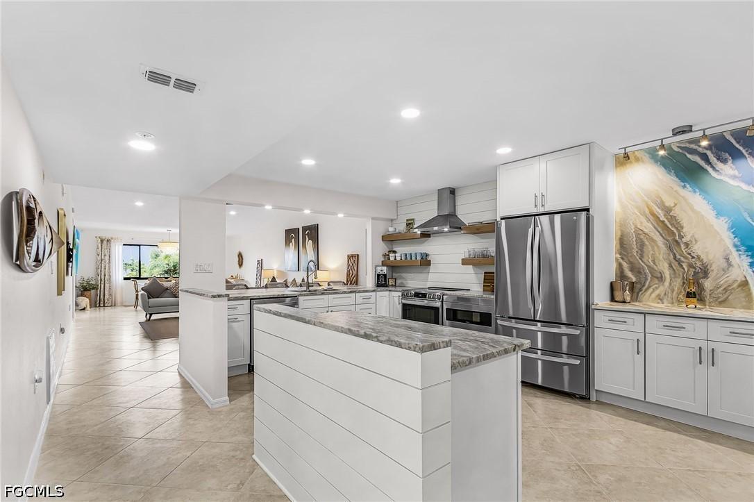 9901 Sunset Cove Ln. #237, Fort Myers, FL 33919