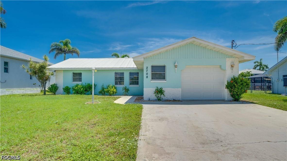 2708 Mangrove St., St James City, FL 33956