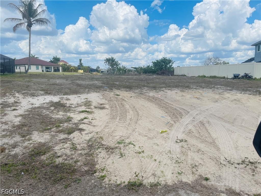 1405 NW 2nd St., Cape Coral, FL 33993