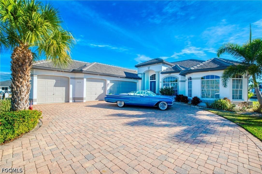 5374 Cortez Ct., Cape Coral, FL 33904