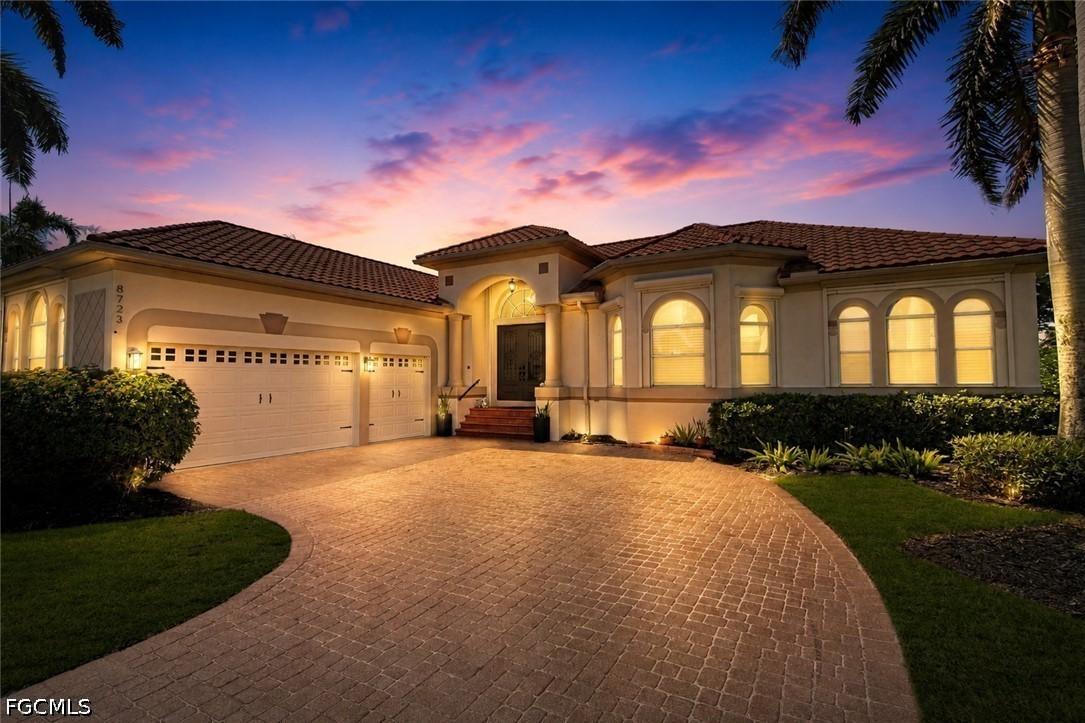 8723 S Lake Cir., Fort Myers, FL 33908