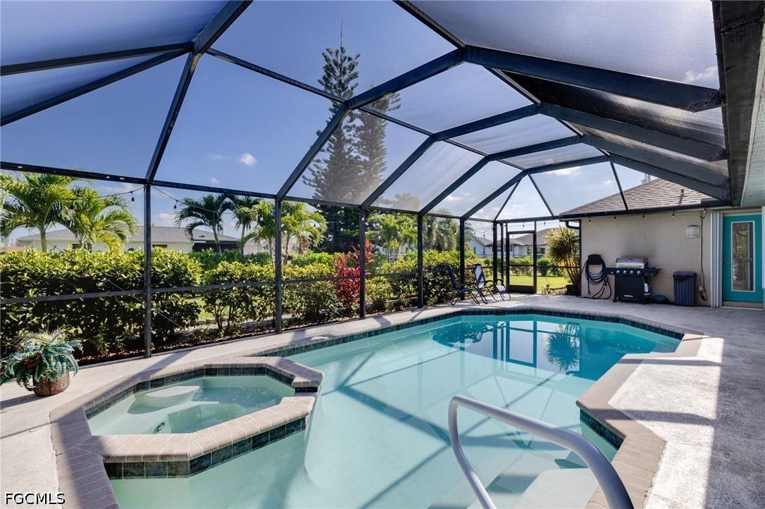 201 SW 35th St., Cape Coral, FL 33914
