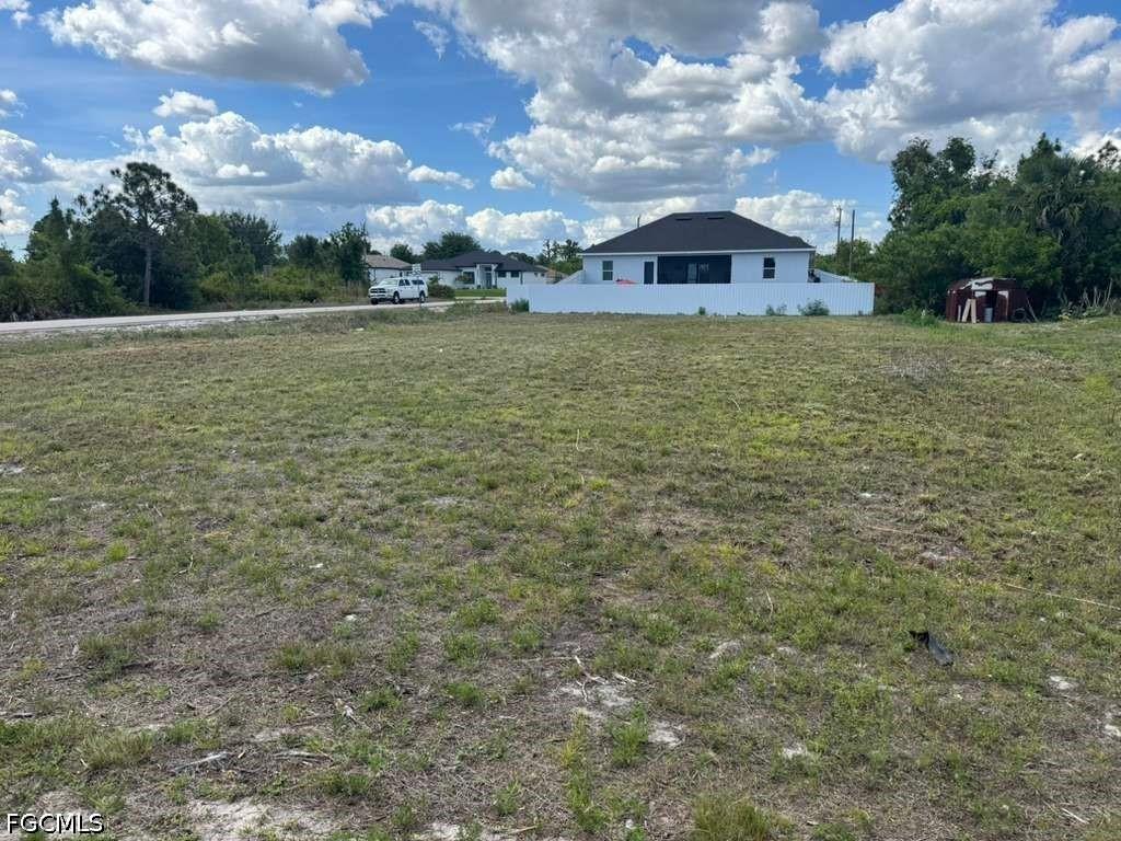 2918 10th St., Lehigh Acres, FL 33971