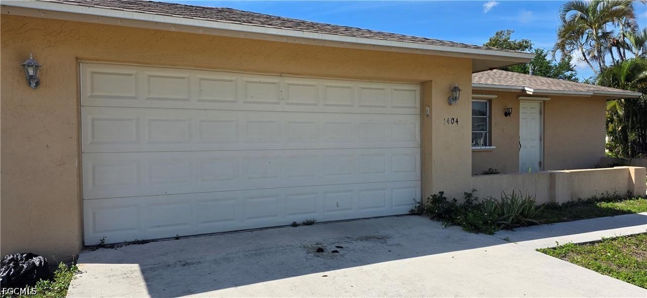 1404 SE 34th Ter., Cape Coral, FL 33904