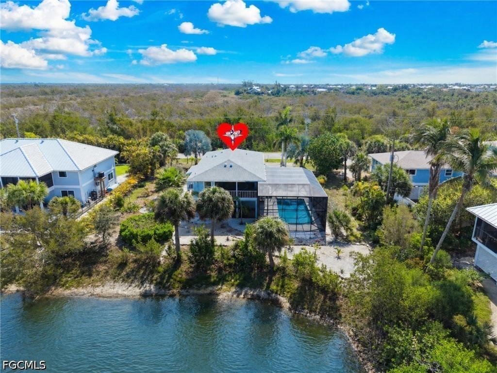 589 Rabbit Rd., Sanibel, FL 33957