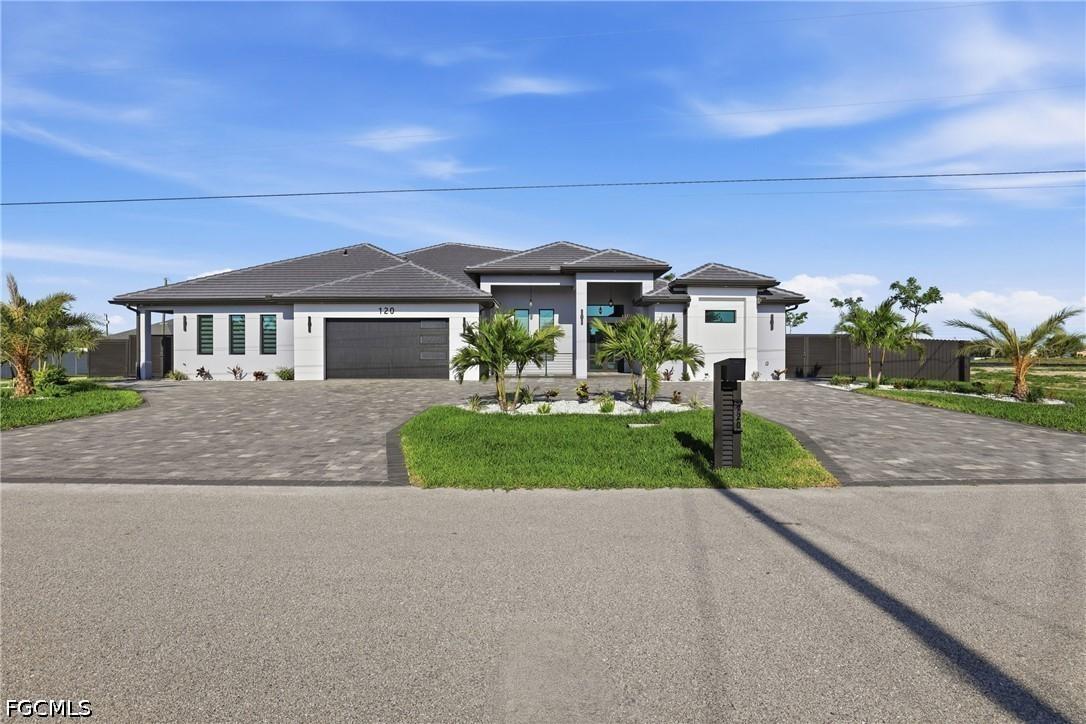 120 SW 9th Ave., Cape Coral, FL 33991