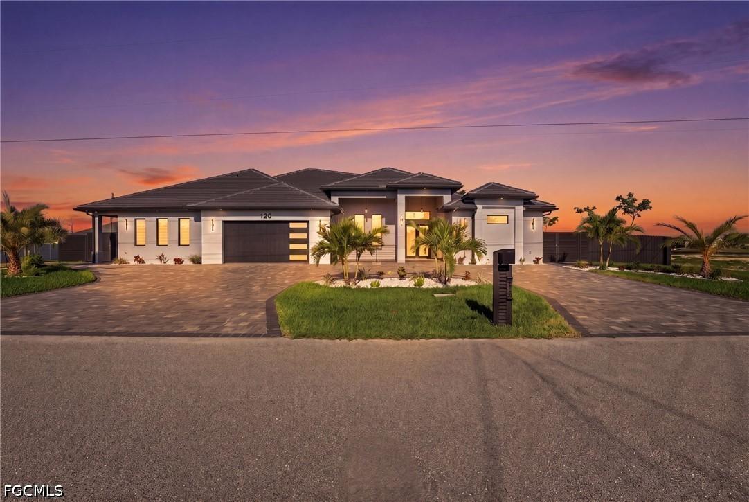 120 SW 9th Ave., Cape Coral, FL 33991