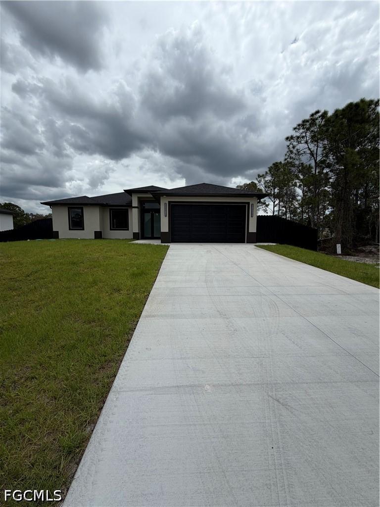 771 Courtland Ave., Lehigh Acres, FL 33974